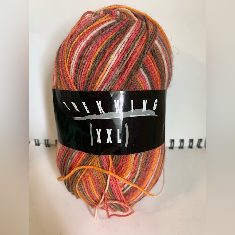 New Atelier Zitron Trekking XXL Wool Blend Yarn in 150 Made in Germany